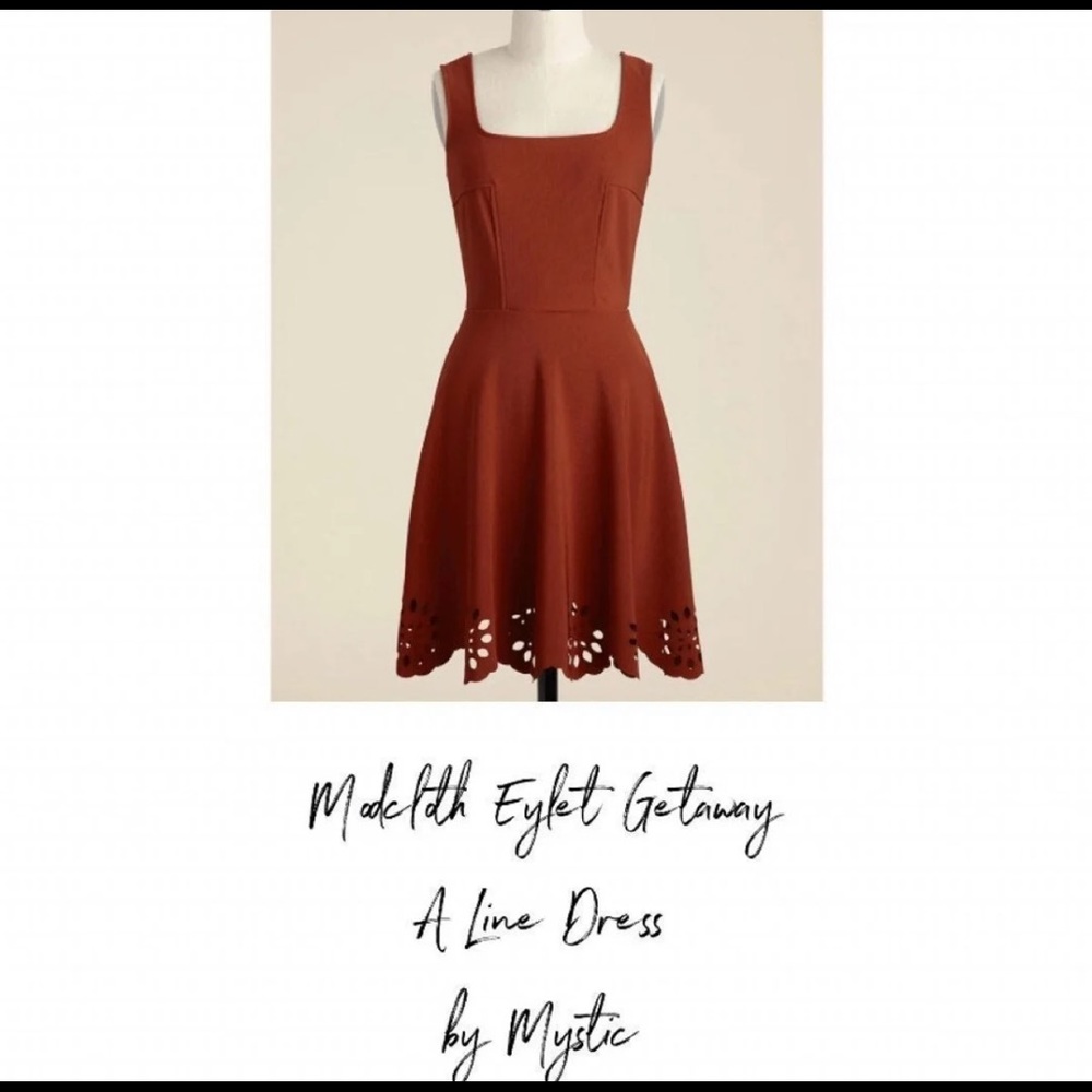 Dress - Picture 2 of 7